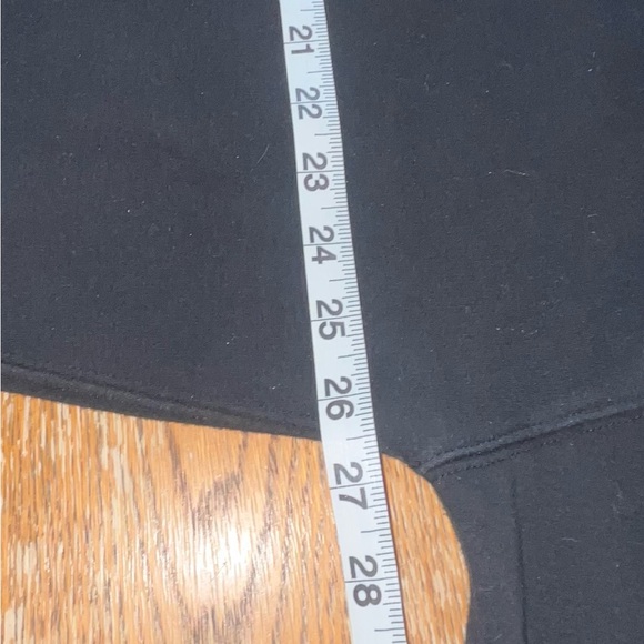 Athleta Cozy Karma 1/4 Zip Pullover in Black Size medium - Picture 4 of 5